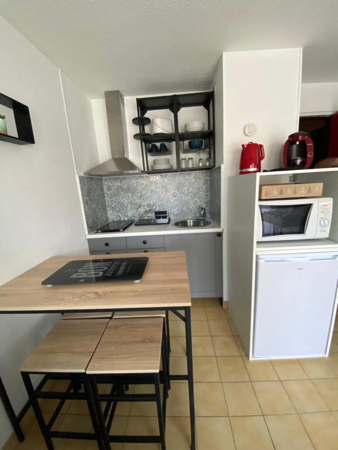 Petit T2 Proche De La Plage Sete Bagian luar foto
