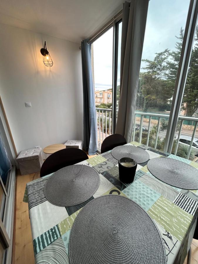 Petit T2 Proche De La Plage Sete Bagian luar foto